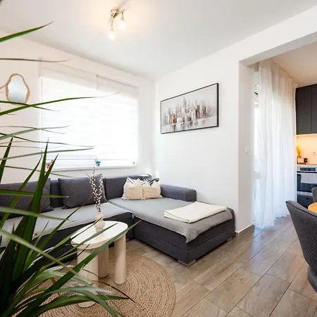 Sunshine Apartamento Trogir